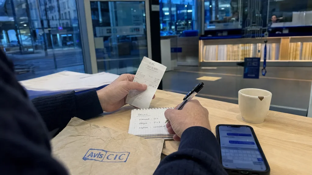 cic avis : téléphone, banque, conseiller réactif et application notée